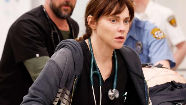 Iedereen is overweldigd, deze dramaserie met een ongekend hoge 8,9 op IMDb staat nu in 53 landen aan de top op HBO Max