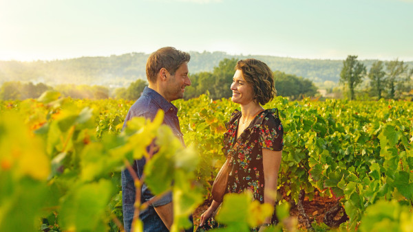 Ontdek de zonnige Franse charme van 'Zomer in Frankrijk' nu op HBO Max