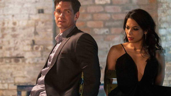 Arnold Schwarzenegger zal zich rot schamen als hij deze tv-serie ziet gebaseerd op een van zijn hitfilms