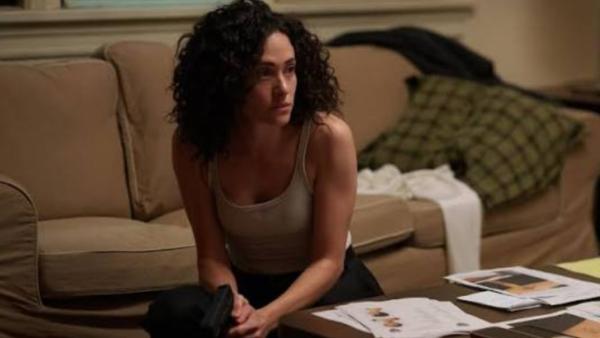 Loeispannende eerste trailer van de nieuwste Disney+-thriller in de stijl van 'Mare of Easttown'