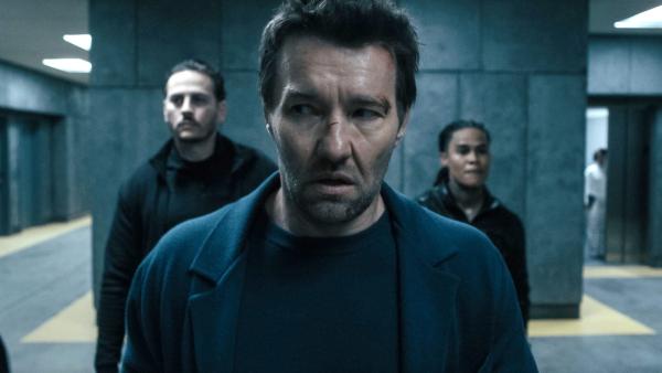 Netflix slaat grote slag: Streamer haalt veelbelovend nieuw project binnen van makers 'Heads of State' en 'Ozark'