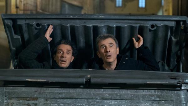 Vandaag start Netflix met een compleet nieuwe en bizarre fantasyserie die je in één ruk kan kijken