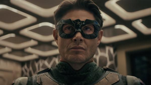 De opvolger van 'The Boys' laat er geen gras over groeien: de eerste waanzinnige trailer voor 'Vought Rising' is er