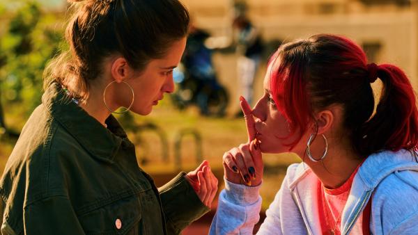 'Les Lionnes': vlotte serie met een kleine identiteitscrisis
