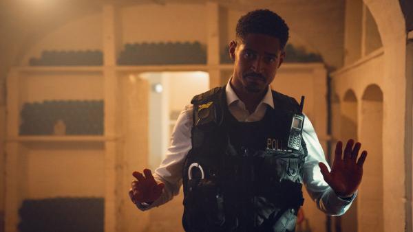 Op Nieuwjaarsdag is het zover, Netflix trakteert op Harlan Cobens nieuwste en bloedstollendste miniserie