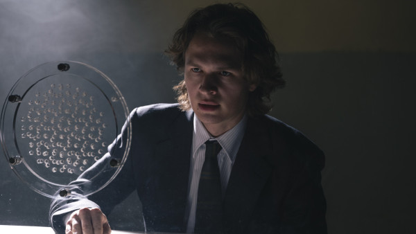 Afgerond en gewoon klaar om te bingewatchen: drie fantastische series vol opmerkelijke misdaden