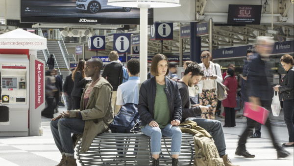 De beste sciencefictionserie die je waarschijnlijk nog niet hebt gezien: 'Humans'