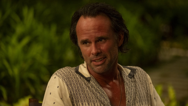 Lang vóór 'Fallout' en 'The White Lotus' brak Walton Goggins door in deze rauwe politieserie