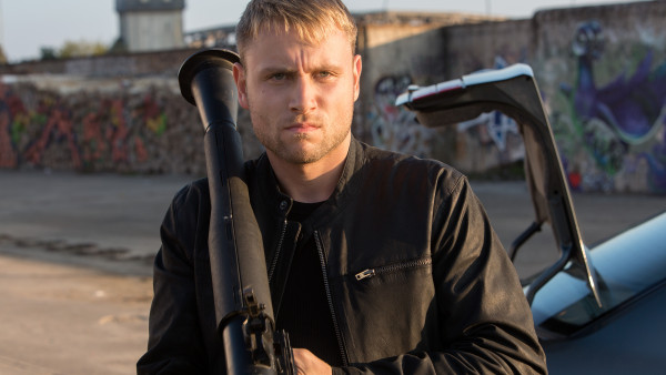 Afgeronde scifi-series die keigoed zijn en nu gebingewatched moeten worden