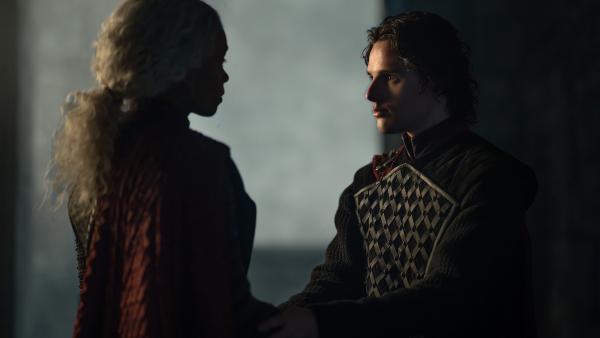 'House of the Dragon' wijkt in 1e aflevering 3e seizoen af van het boek; gaan de fans dit accepteren?