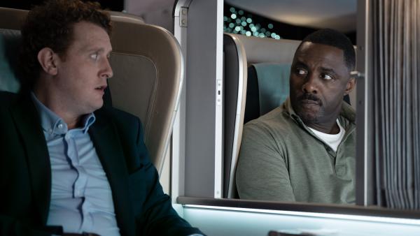 Binge snel seizoen 1, zodat je over 15 dagen het tweede seizoen van deze thriller kan gaan kijken op Apple TV