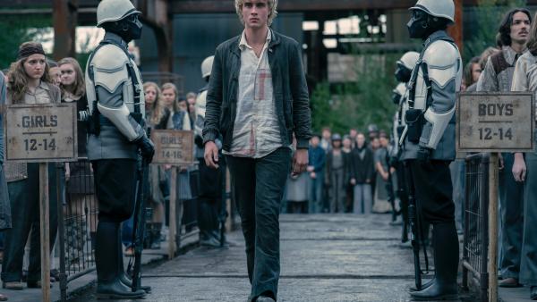 "Een lijk", schrijver van populaire sciencefiction-reeks geeft teleurstellende statusupdate over deze mix tussen 'Game of Thrones' en 'The Hunger Games'