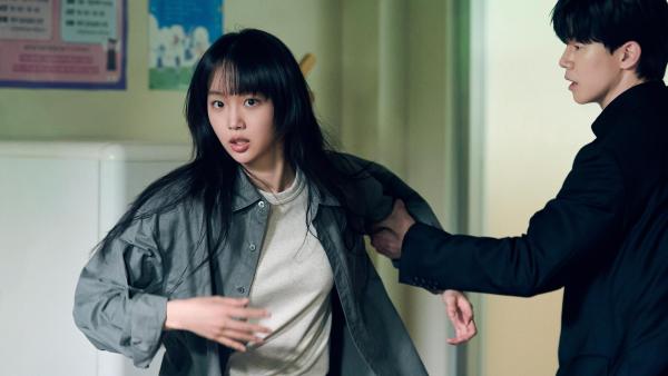 Al 420 miljoen uur bekeken en een 8,5 op IMDb, deze Koreaanse dramaserie is een wereldwijd succes op Netflix