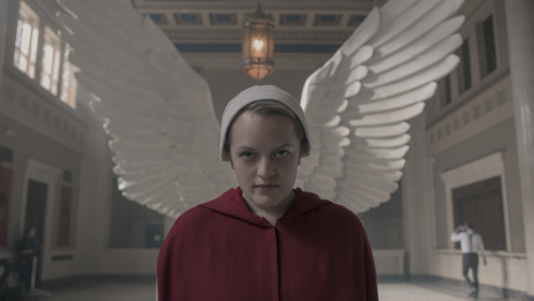 Hoe 'The Handmaid's Tale' serie afwijkt van Atwoods oorspronkelijke boek